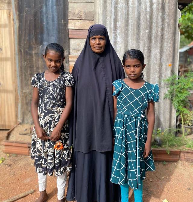 Aisha-family